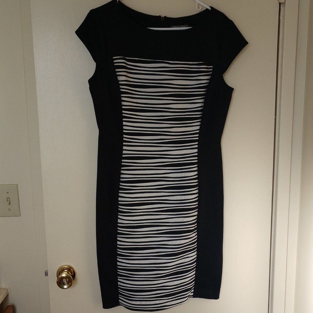 Black/White Dress